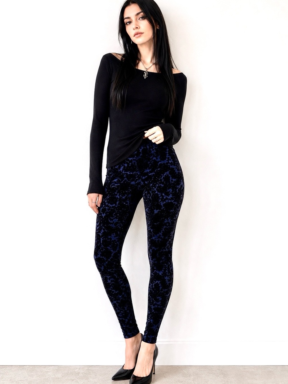 Roz & Ali Navy Velvet Burnout damask Leggings new Sz S goth thick Sz S